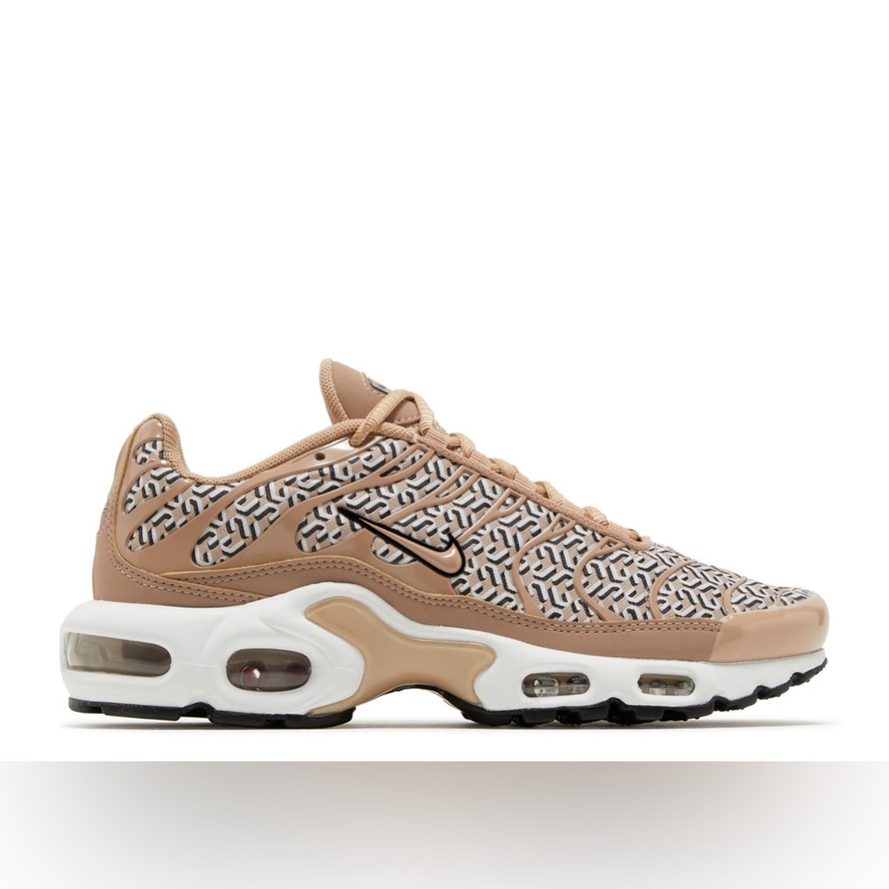 WMNS AIR MAX PLUS 'UNITED IN VICTORY'